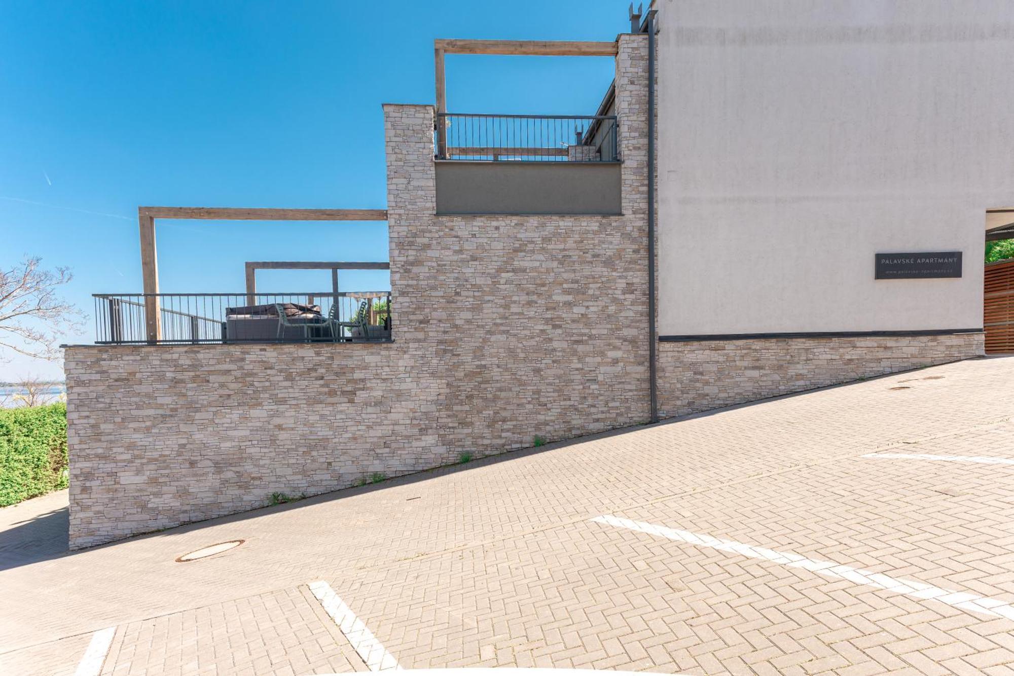 Pálavské Apartmány Pavlov Esterno foto